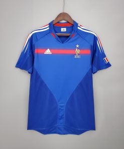 2004 France Home