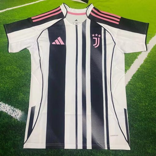 25-26 Juventus Home Kit